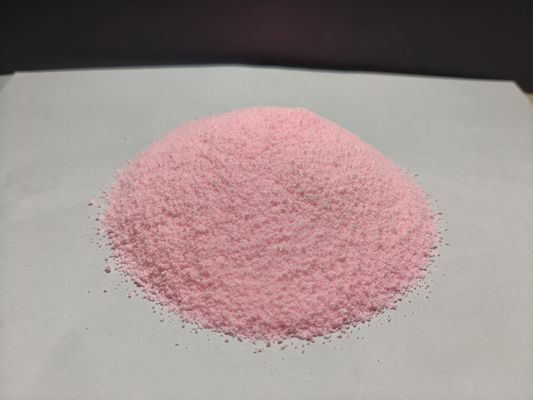 Renkli Pembe Toz Yeni Bir Çamaşır Sihirbazı